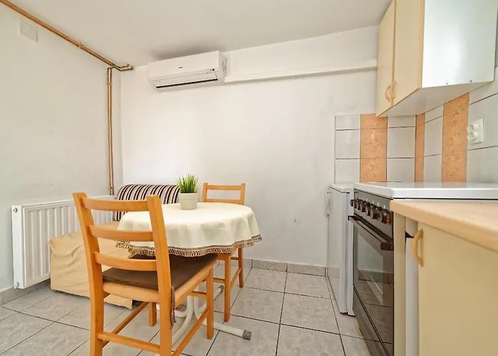 Vedrana 3* Dobrinj